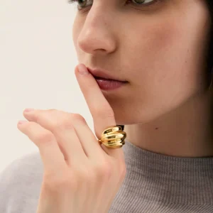 Anello bombato aperto